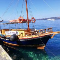 Santorini Boat Tours (1)